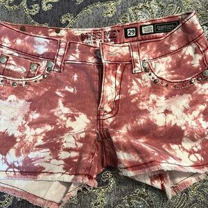 Miss Me sorts size 29